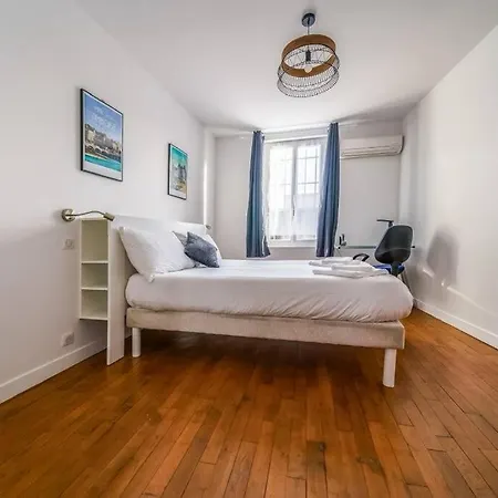 Apartman Leo De La Tranchee